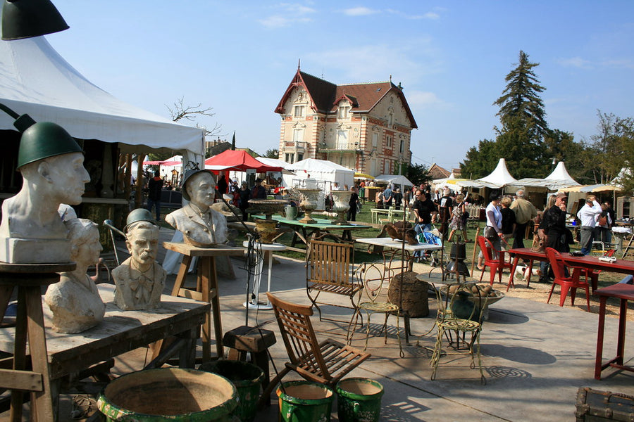 How to Buy Antiques in France