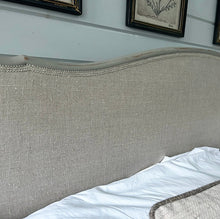 Load image into Gallery viewer, French Louis Style King Size Bed - Taupe - www.proven-salle.com