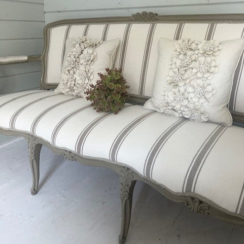 French Louis Style 3-Seater - F&B Mouse’s Back