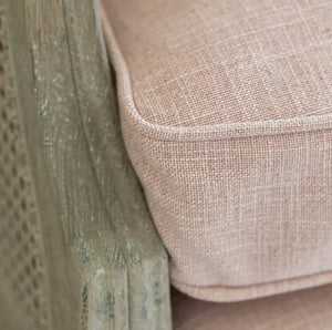 Bergere Rattan Chair - Pink - www.proven-salle.com