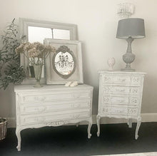 Load image into Gallery viewer, French Louis XV Oak Chest of Drawers - Paris Grey-www.proven-salle.com