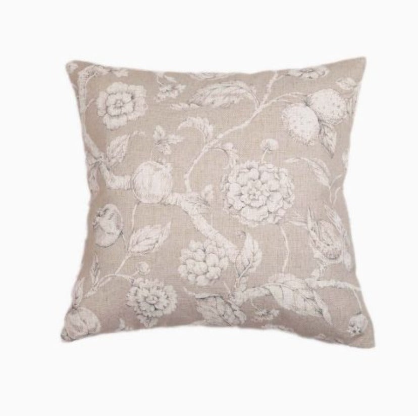 Neutral Floral Cushion 50 x 50cm (Includes Inner)-www.proven-salle.com