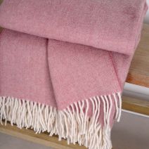 Load image into Gallery viewer, Pure Wool Throw - Pink-www.proven-salle.com
