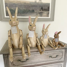 Load image into Gallery viewer, Vintage Style Wooden Hare (Various Sizes) - Brown-www.proven-salle.com